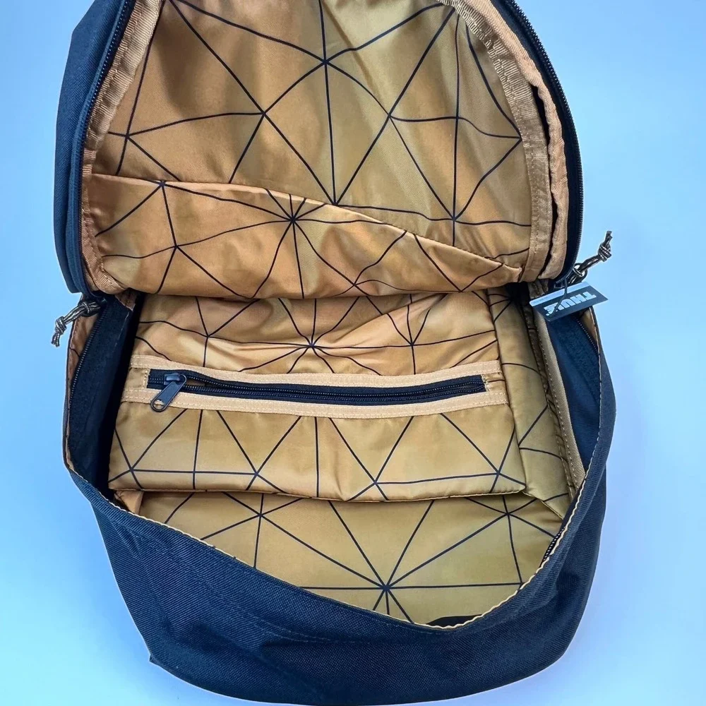 Thule Indago Black Backpack‎ Travel School Laptop Bag Company Logo